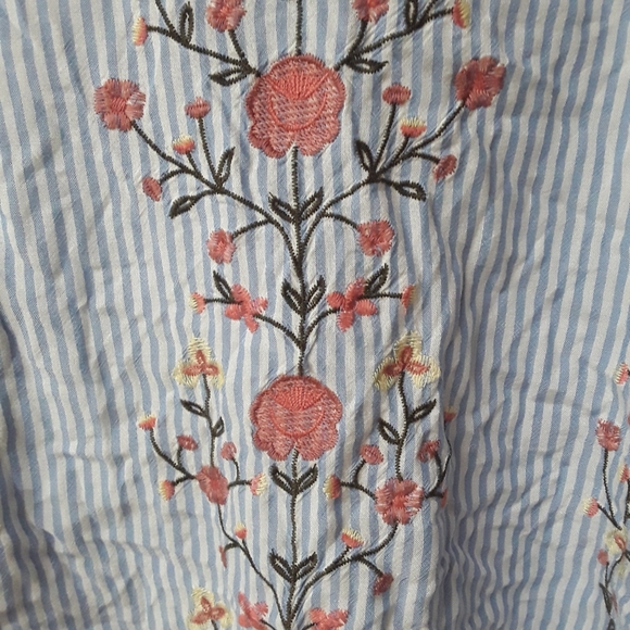Blue Striped Embroidered Boho Flowy Top M - Picture 3 of 8